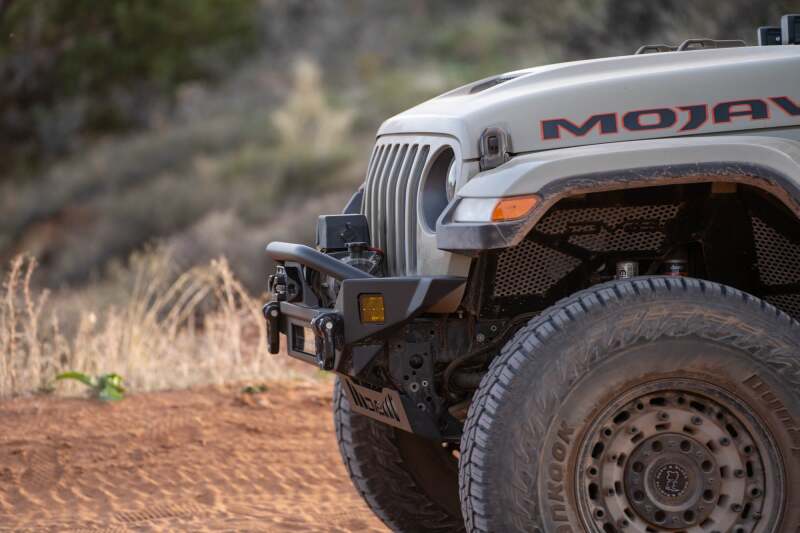 DV8 Offroad 18-23 Jeep Wrangler JL / 20-23 Jeep Gladiator JT FS-7 Mid-Width Winch Front Bumper