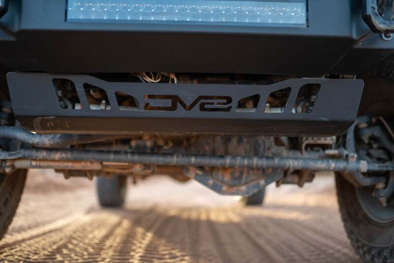 DV8 Offroad 18-23 Jeep Wrangler JL/JT Front Bumper Sway-Bar Disconnect Motor Skid Plate