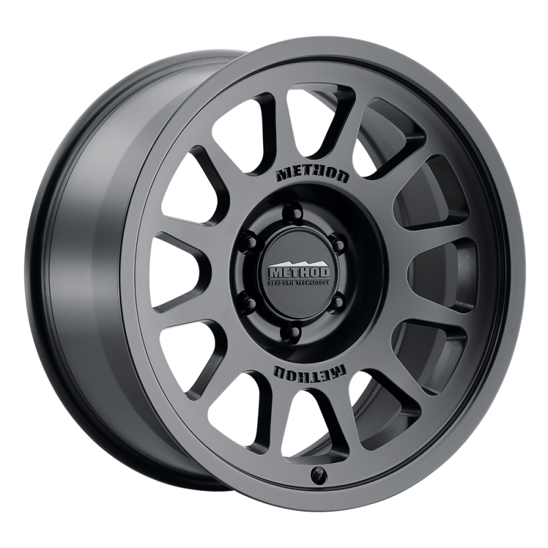 Method MR703 Bead Grip 18x9.0 -12mm 6X5.5 106.25mm CB - Matte Black