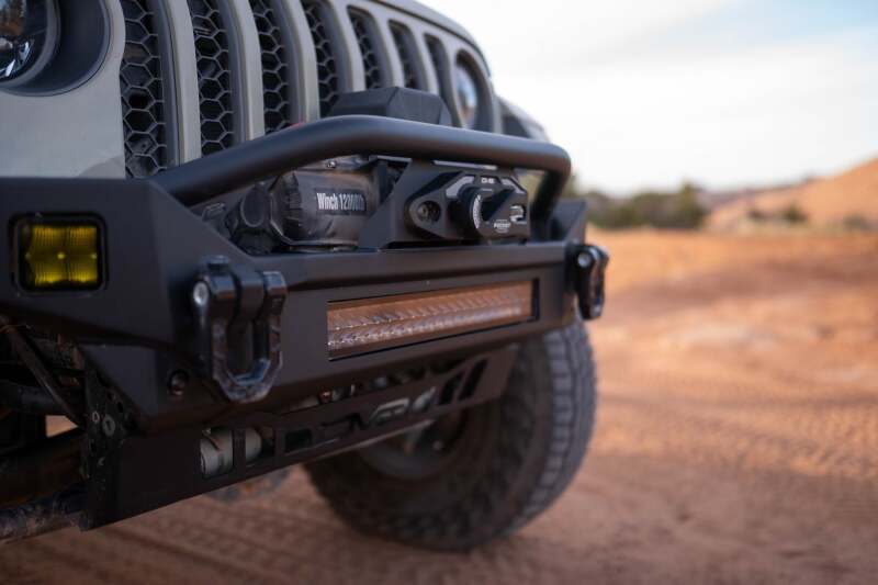 DV8 Offroad 18-23 Jeep Wrangler JL / 20-23 Jeep Gladiator JT FS-7 Mid-Width Winch Front Bumper