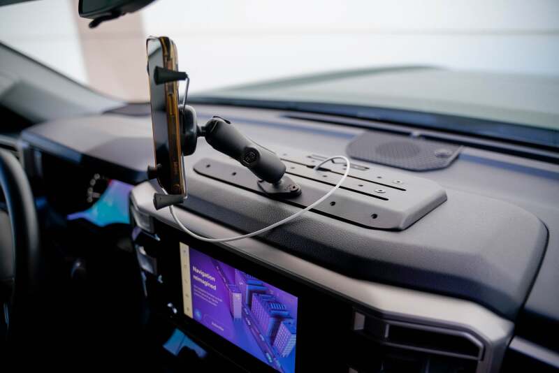 DV8 Offroad 22-23 Toyota Tundra + Sequoia Digital Device Dash Mount
