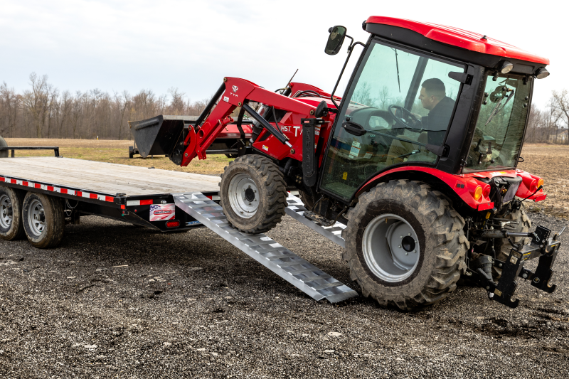Gen-Y Heavy-Duty 7ft Aluminum Loading Ramps 14in x 84in 3K Capacity Per Ramp - Pair