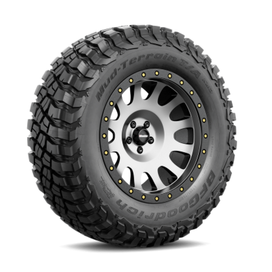 BFGoodrich Mud-Terrain T/A KM3 LT275/70R17 121/118QLRE