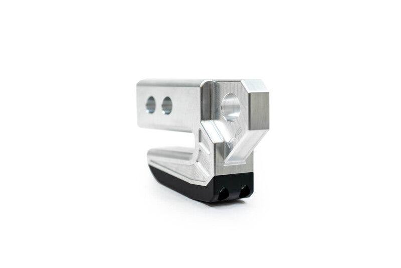 DV8 Offroad Xtract Hitch Skid Plate - Raw