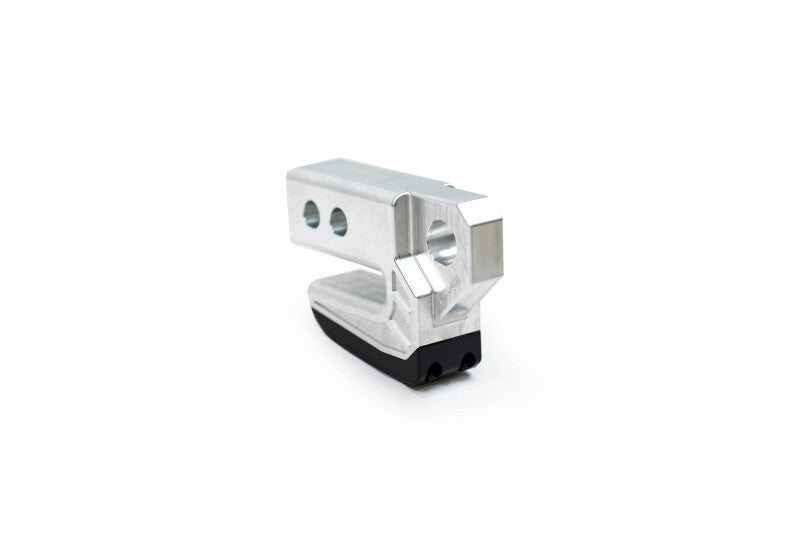 DV8 Offroad Xtract Hitch Skid Plate - Raw